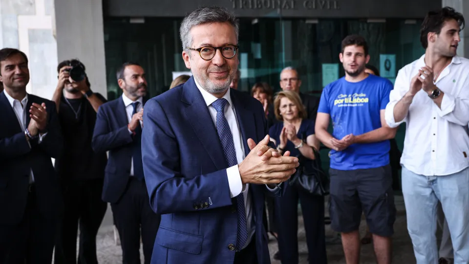 Autárquicas/Coligação "Por ti, Lisboa": Entrega das listas da candidatura de Carlos Moedas