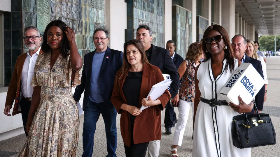 Autárquicas/Nova Direita: Entrega das listas da candidatura de Ossanda Liber a Lisboa