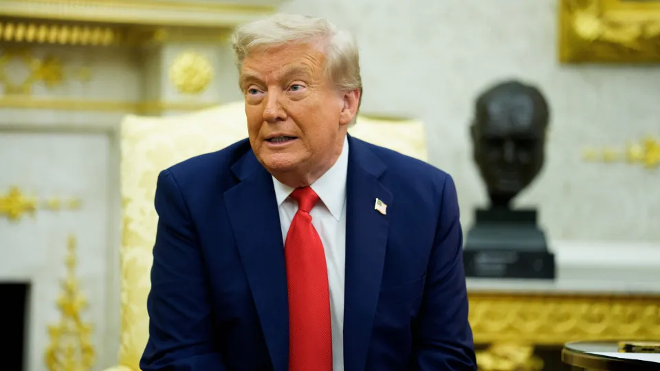 Trump interrompeu encontro com líderes europeus para falar com Putin
