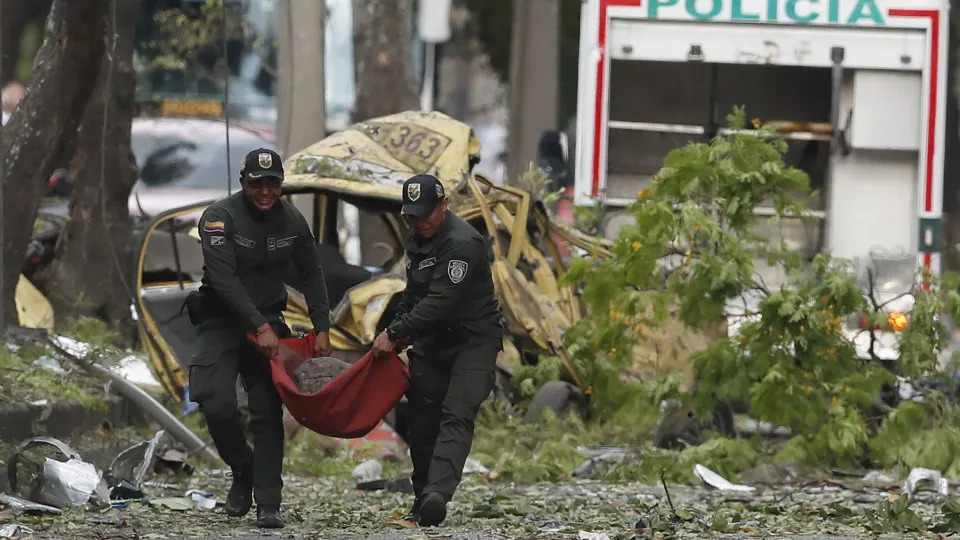 Attack near military school in Cali