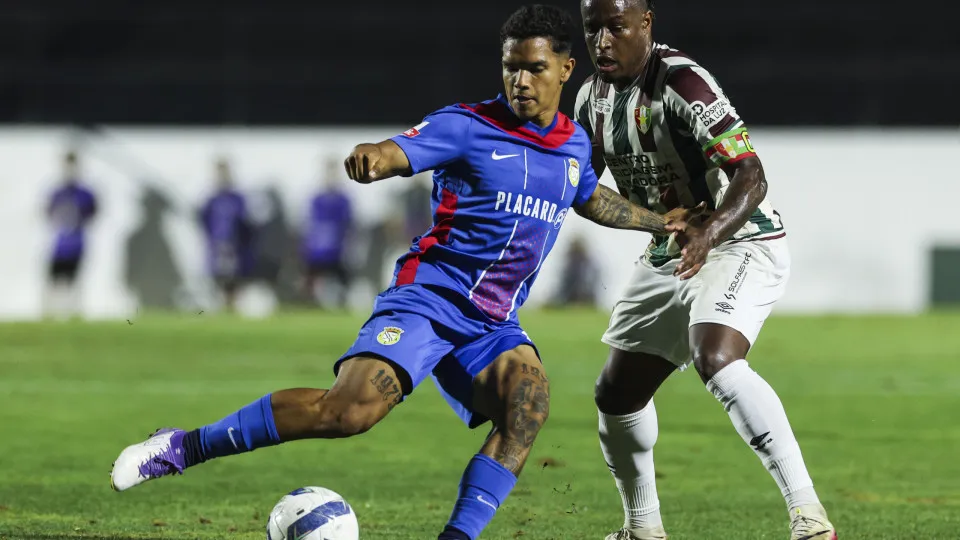 Futebol: Estrela da Amadora vs Alverca