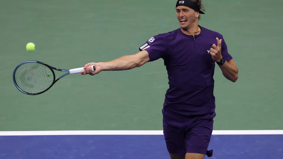 Alexander Zverev derrota Alejandro Tabilo e avança no US Open