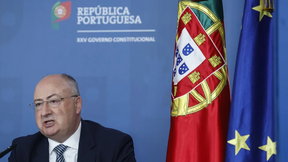 Produtores do Douro recebem apoio de 50 cêntimos por quilo de uva para destilação