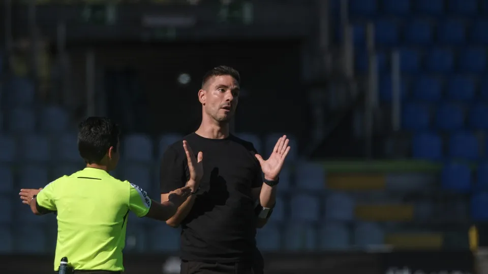 "FC Porto? Como princípio, o Nacional nunca coloca 'autocarros'"