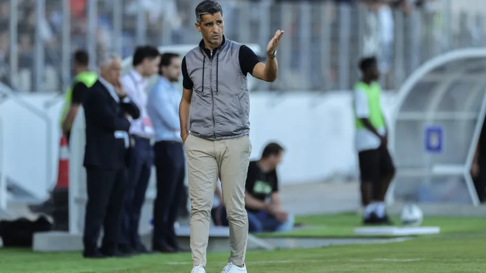 Custódio Castro garante Alverca em crescendo para o jogo na Vila das Aves