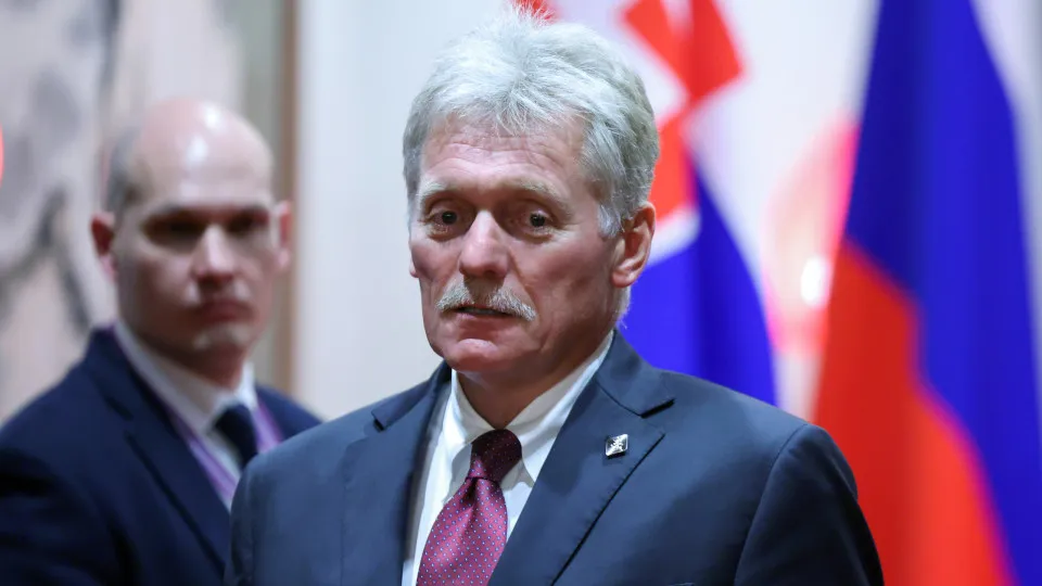Kremlin informa que negociações Kyiv-Moscovo estão "em pausa"