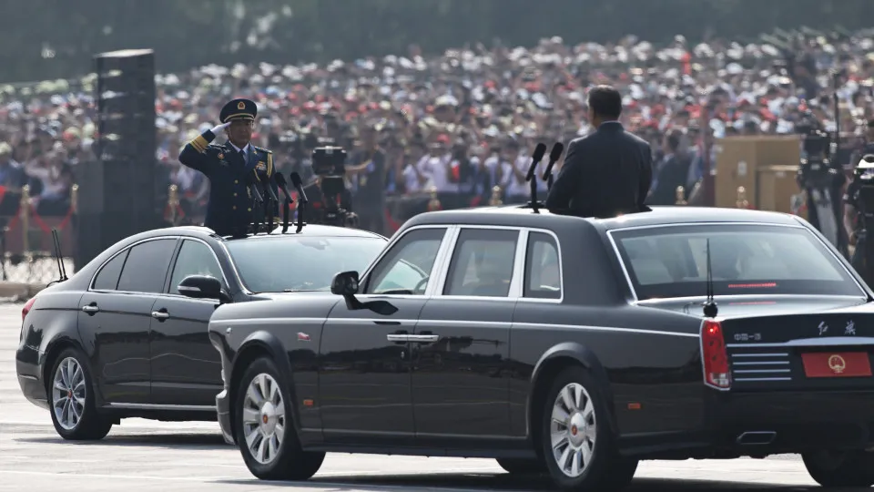 Xi, Putin e Kim reúnem-se em marco histórico de Pequim