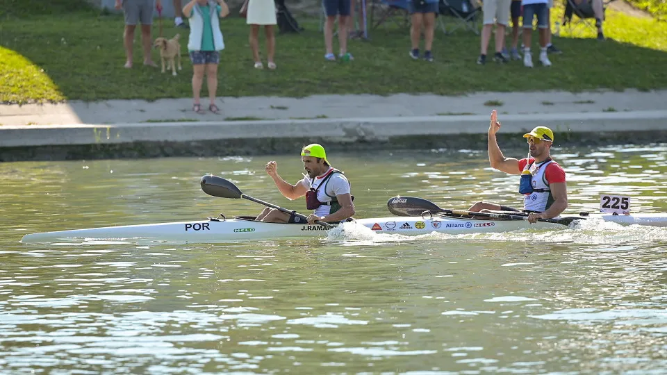 Época "calma" de Fernando Pimenta acaba em oito medalhas, seis de ouro