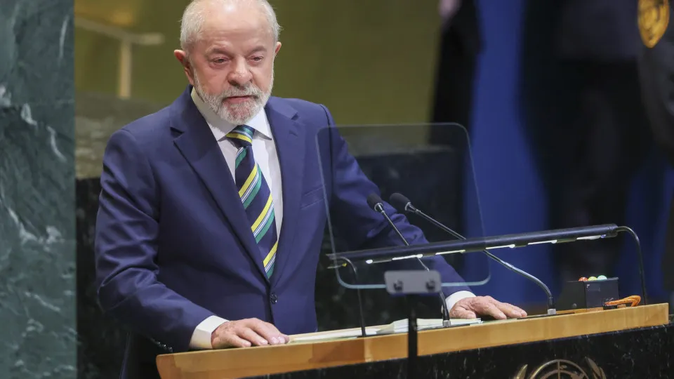 Lula denuncia na ONU "agressão contra poder judiciário inaceitável" dos EUA