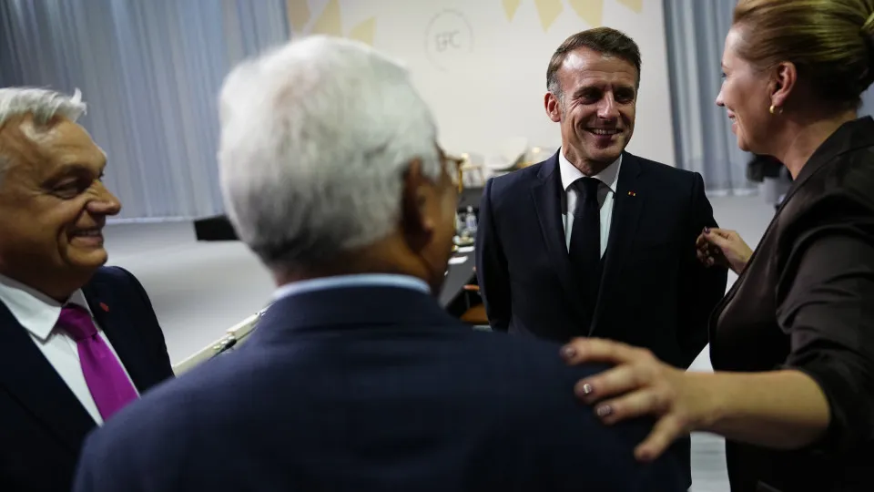 Macron anuncia reunião de chefias militares europeias sobre "frota fantasma russa"