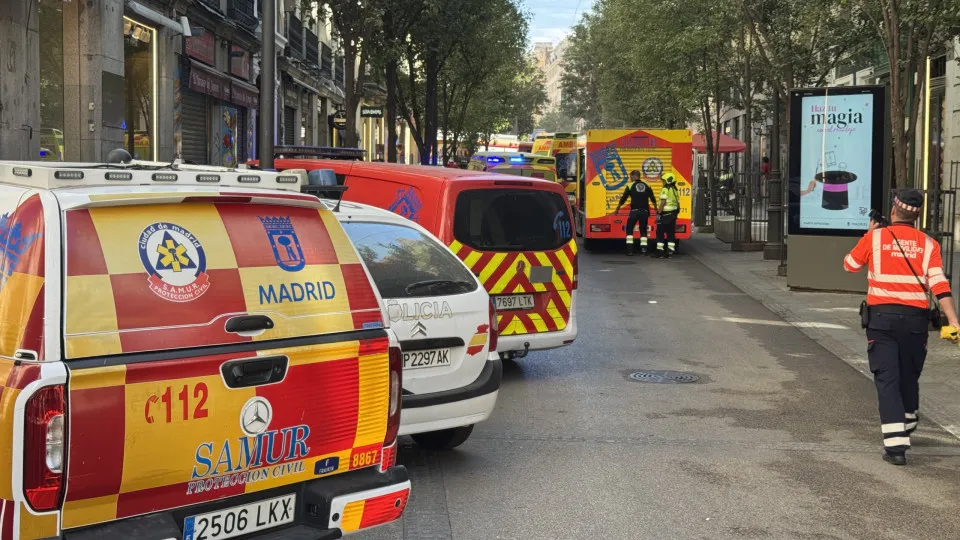 Pelo menos dois mortos (confirmados) após colapso de edifício em Madrid