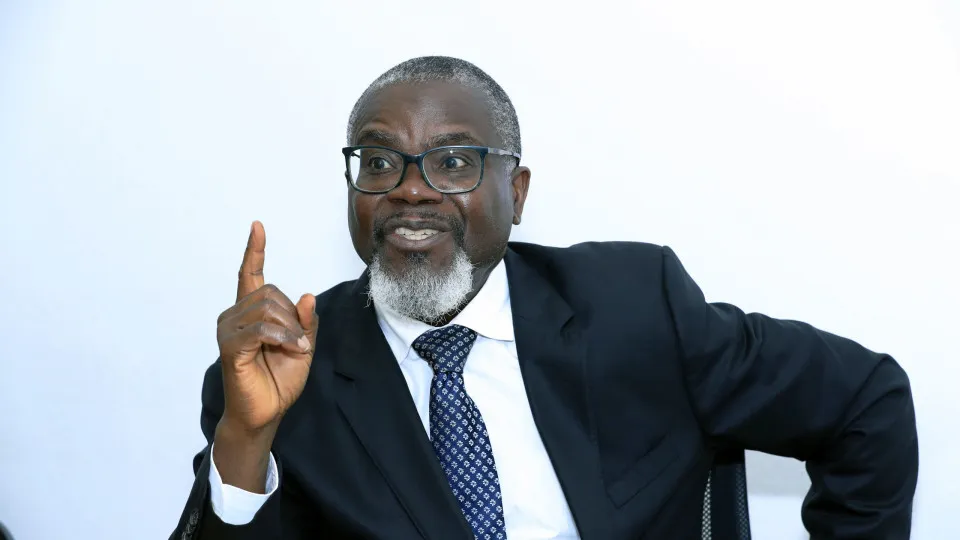Raul Tati lamenta exclusão do "diferendo" de Cabinda das celebrações em Angola