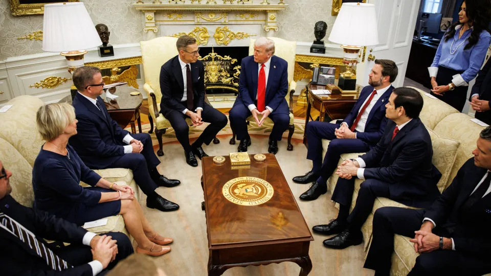 NATO não expulsa membros por baixo investimento apesar de ameaças de Trump