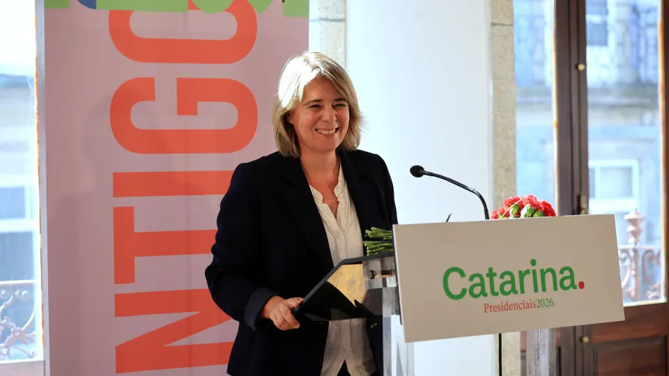 "Candidato-me para ser a Presidente que cuida da democracia"
