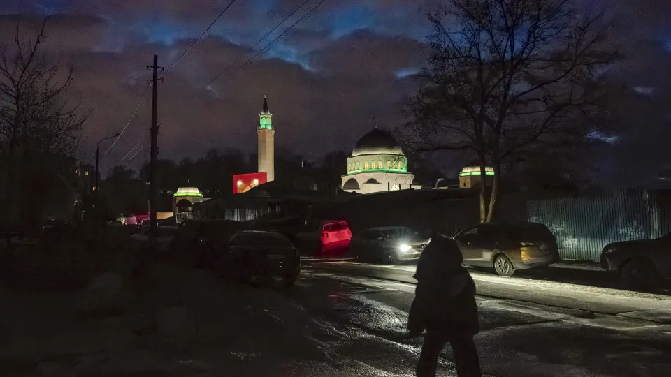 Pelo menos três mortos em ataque russo contra a região de Kyiv