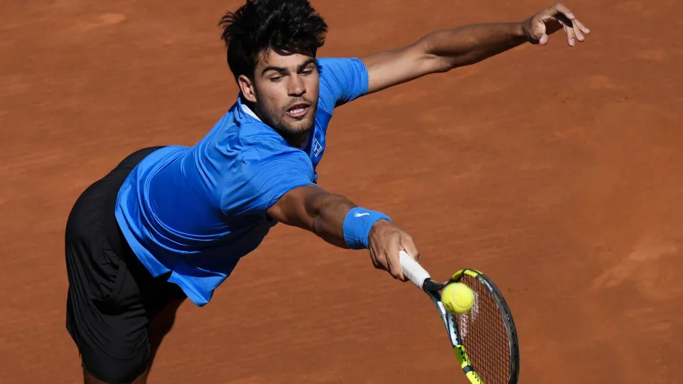 Carlos Alcaraz regressa ao segundo lugar do ranking mundial