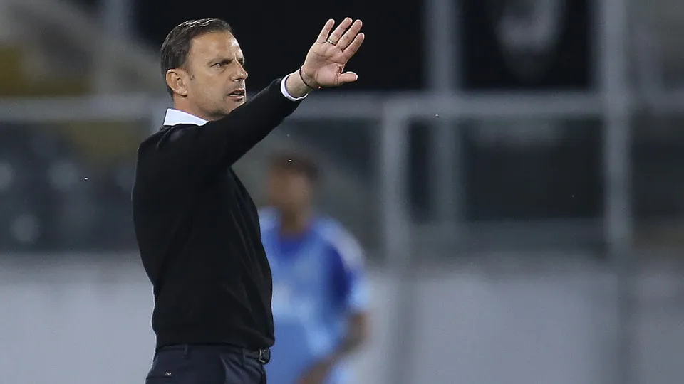 Silaidopoulos destaca estabilidade do Rio Ave antes da estreia na I Liga