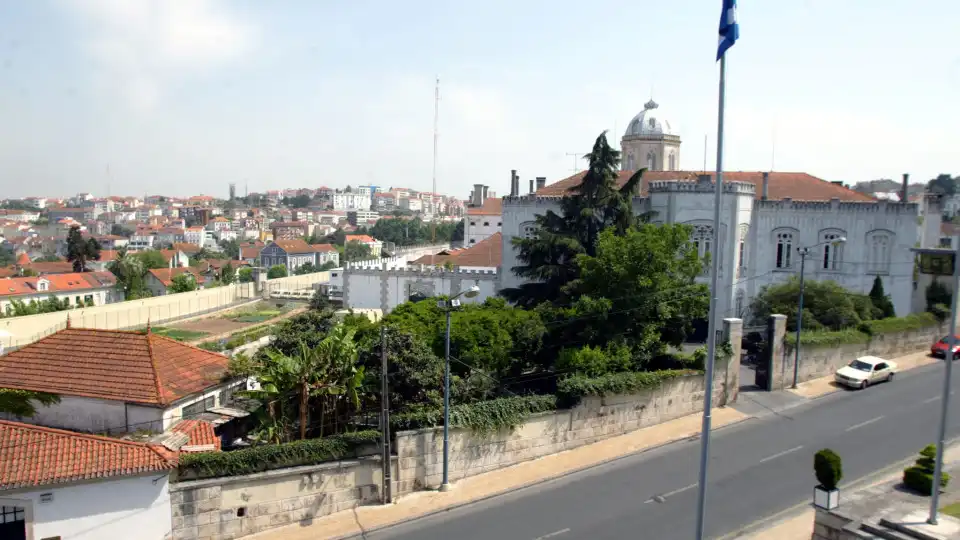 MP pede condenação de arguidos por venda de droga na cadeia Coimbra