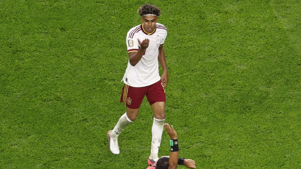 Yamal e Porro treinam à parte três dias antes da final Espanha-Argentina