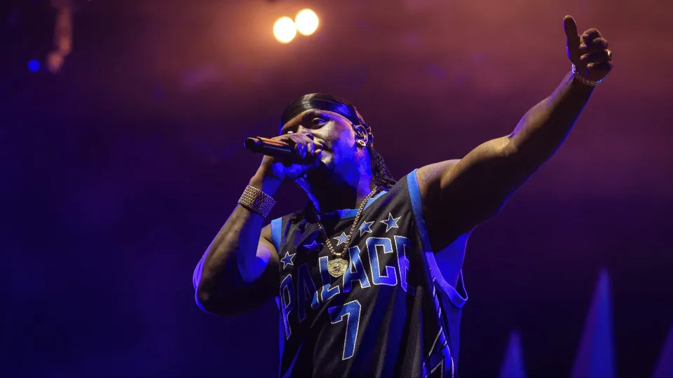 Plutonio, The Gift, Kura e Átoa no cartaz da Feira do Pinhal em Oleiros