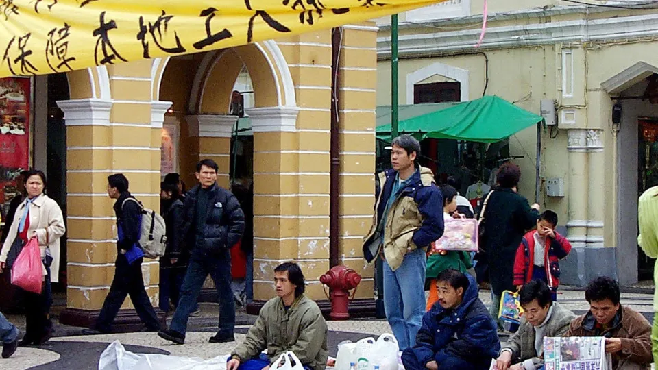 Desemprego em Macau atinge máximo de 16 meses antes do fecho de 8 casinos