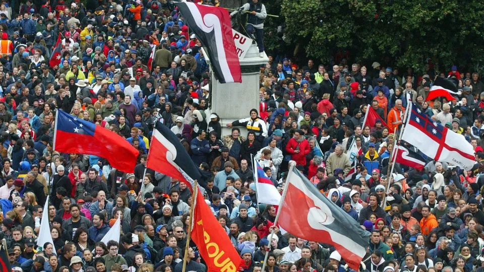 Cerca de 35 mil protestam na Nova Zelândia em apoio dos direitos maori