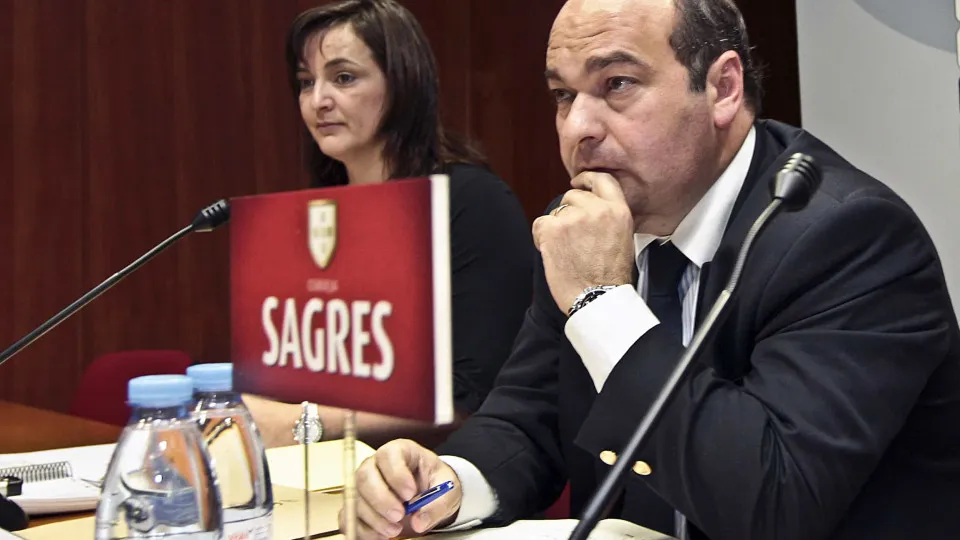 Hermínio Loureiro pronunciado por 77 dos 142 crimes de que estava acusado