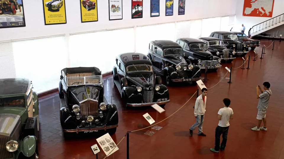 Museu angaria dinheiro para restaurar microcarro de 1958