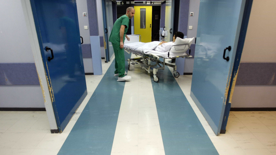 Mais cortes "complicam" vida de centros de saúde