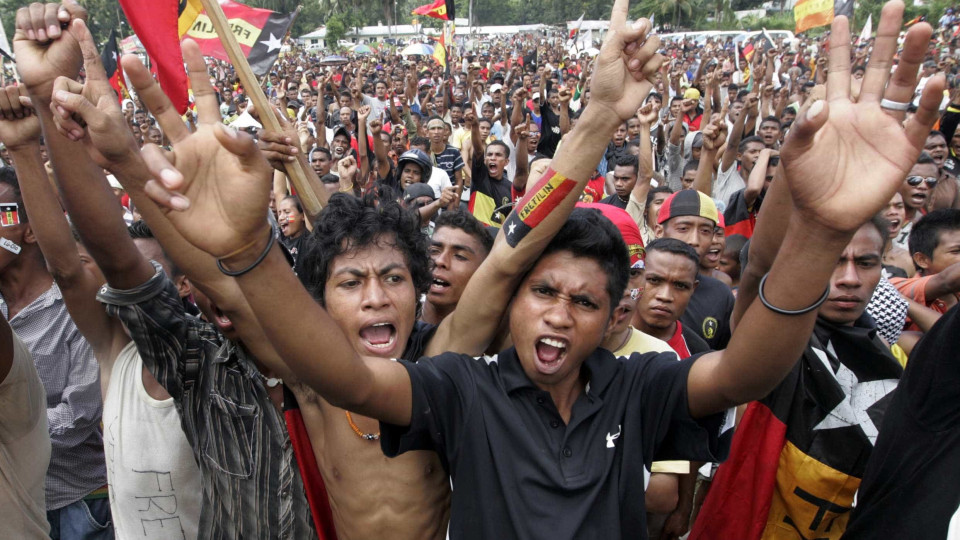 Polícia timorense procura suspeitos de queimar bandeira portuguesa