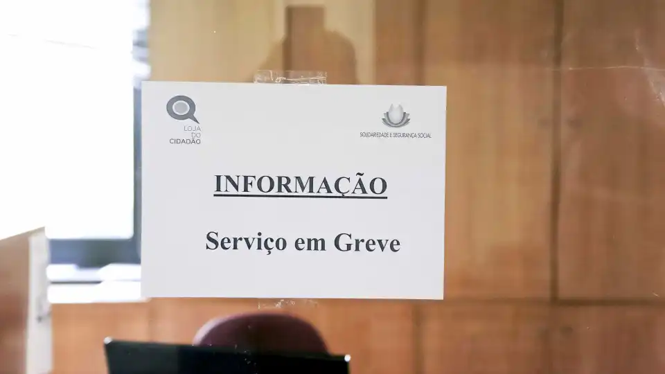 Há greve nacional e prevê-se "adesão maciça" (afetará vários setores)