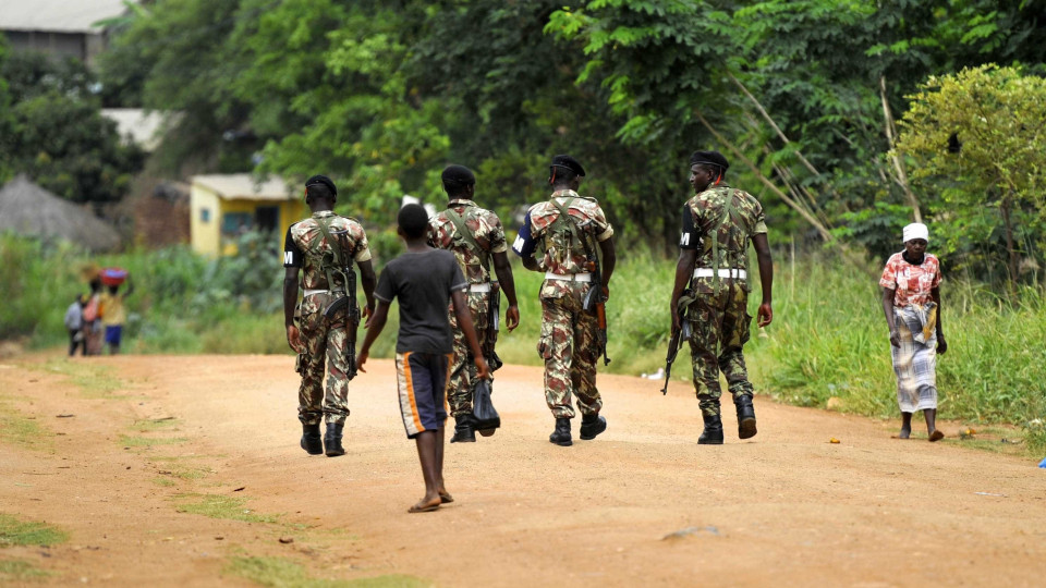 Agência clandestina apanhada a recrutar jovens para a Nigéria