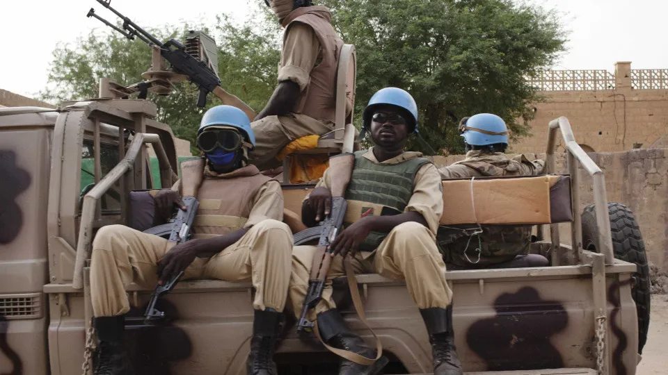 Morto "capacete azul" da ONU em confrontos com rebeldes 