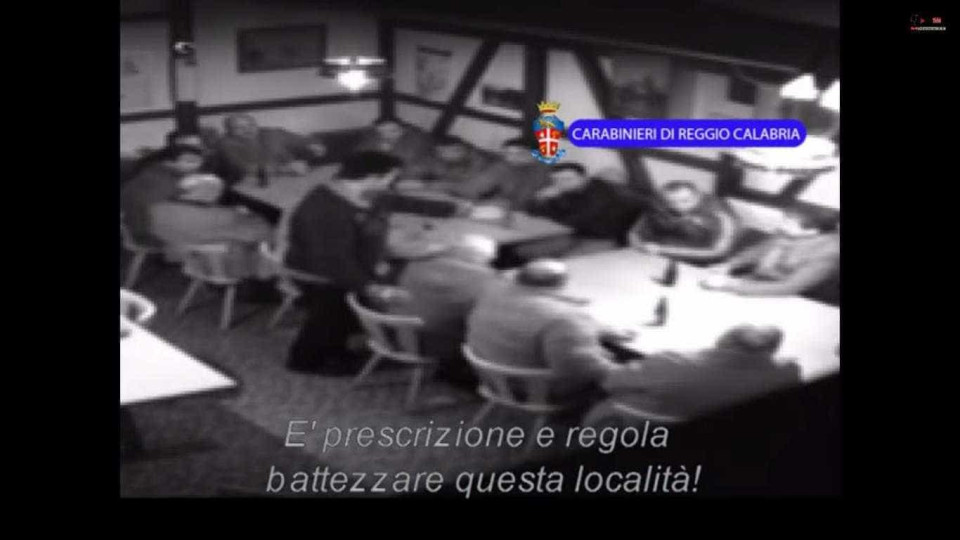 Vídeo de reunião da máfia divulgado por polícia italiana