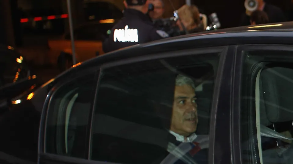 Caixa Geral de Depósitos denuncia dinheiro suspeito de Sócrates