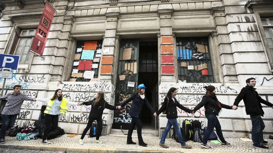 Conservatório. Governo deve resolver falhas na Escola de Música, diz CML