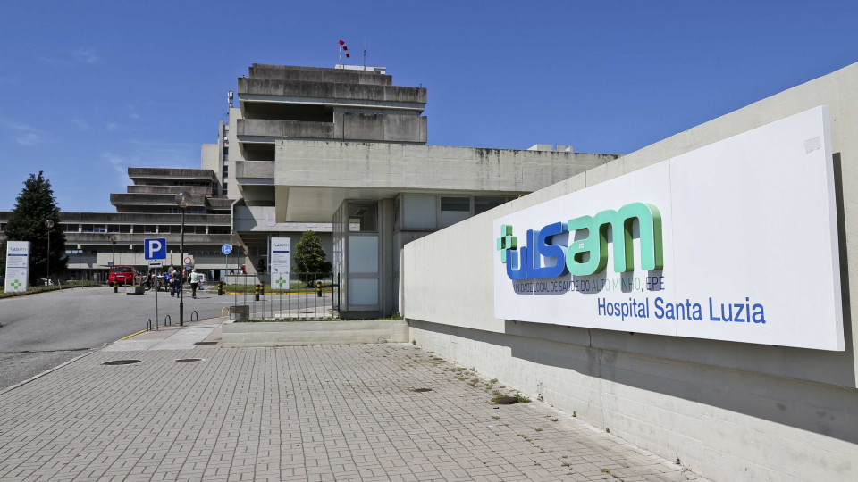 Hospital de Viana do Castelo inicia vacinação de 345 profissionais