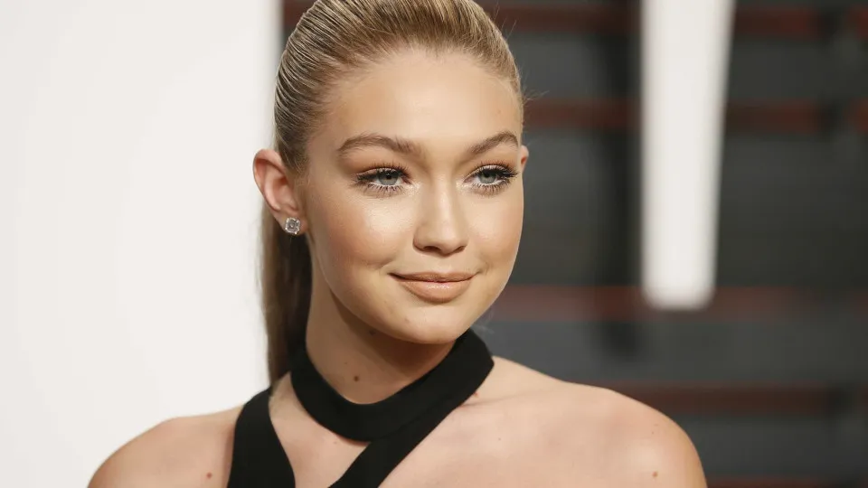 Desejos de grávida. Com que alimentos se delicia Gigi Hadid?