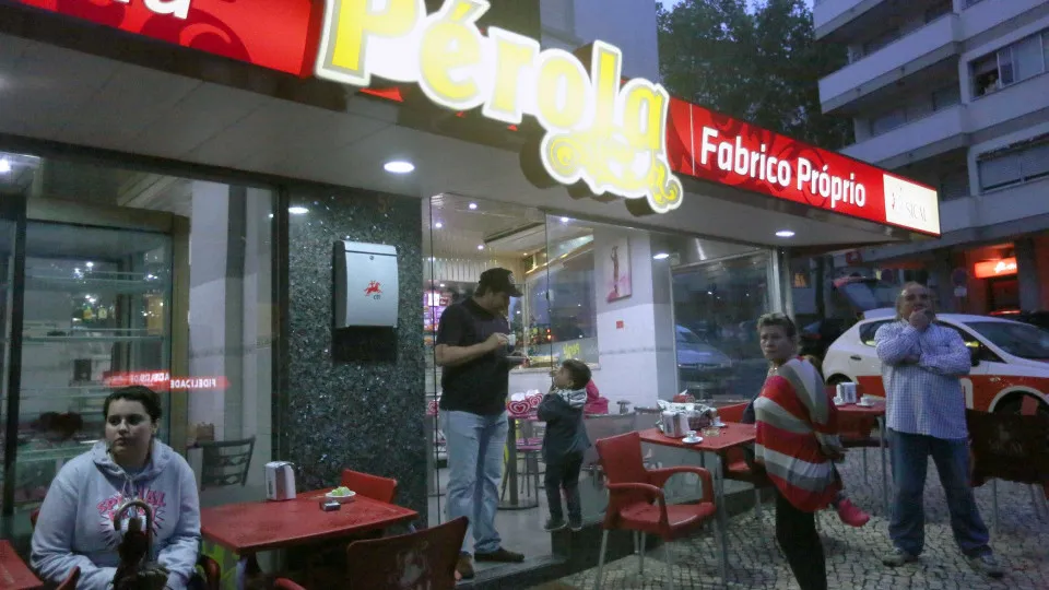 Matou o filho bebé entre dois copos de Porto