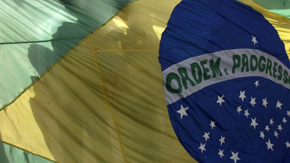 Atividade económica do Brasil recua 0,99% no segundo trimestre do ano