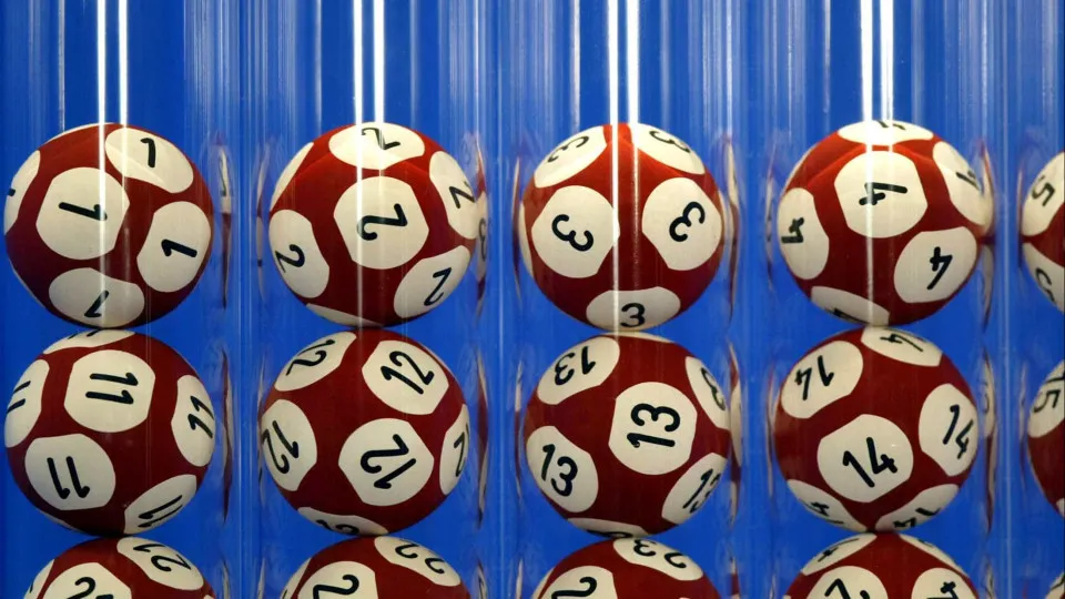 Euromillions second prize won in Portugal. How much?