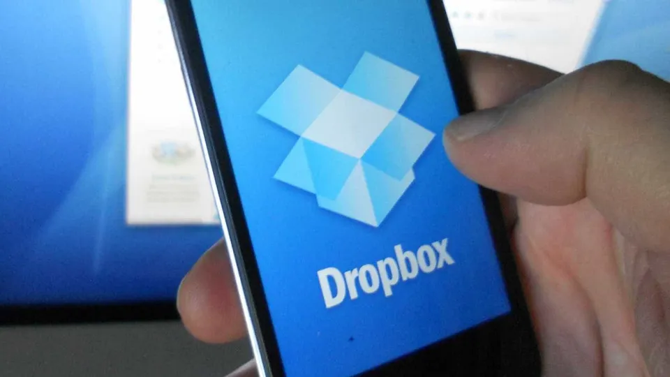 Dropbox vai despedir mais de 500 pessoas