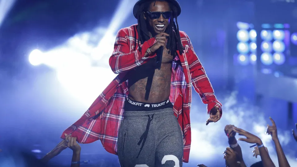 Rapper Lil Wayne atua em agosto no festival Sudoeste