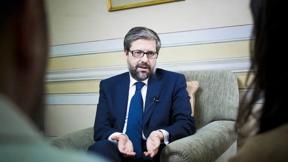 "Percurso de Marco tem sombras. Há algo que não bate certo"