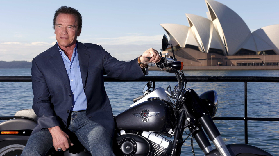 Schwarzenegger dá lição a "troll" que atacou atletas paralímpicos