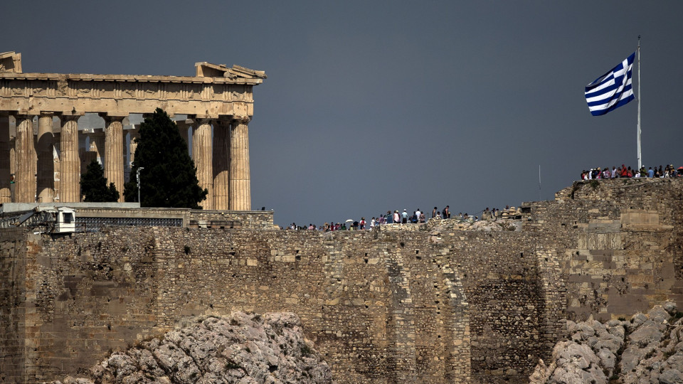 Grécia: Receitas do turismo aumentaram 9,5% no 1º semestre