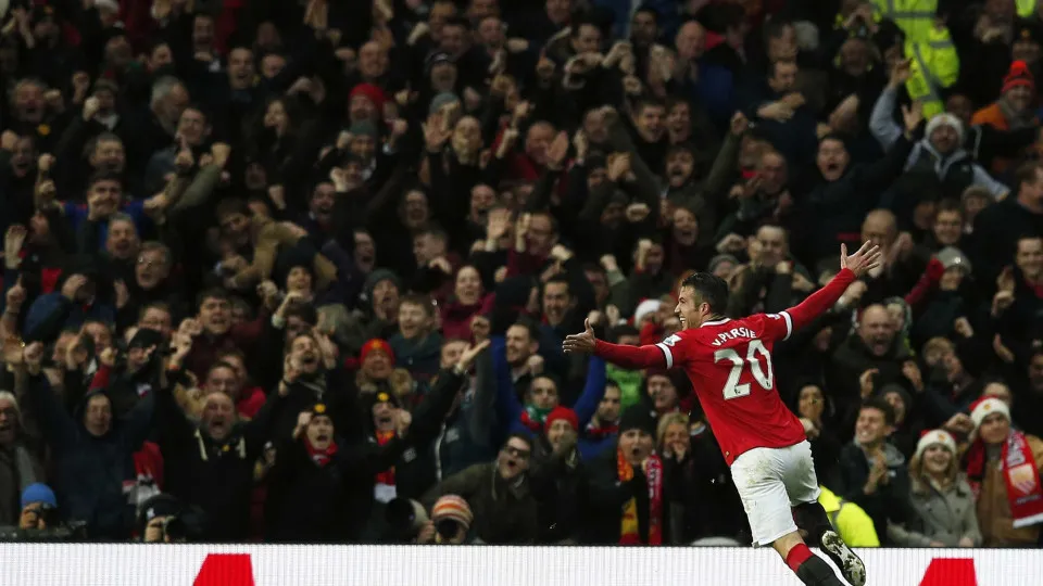 Robin van Persie festeja golo