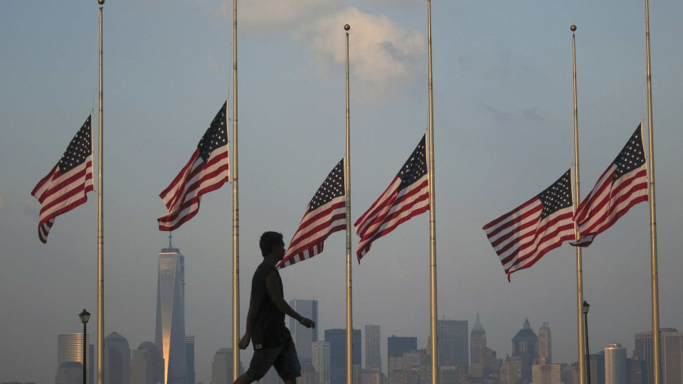 Guarda nacional norte-americana mobilizada após violentos confrontos