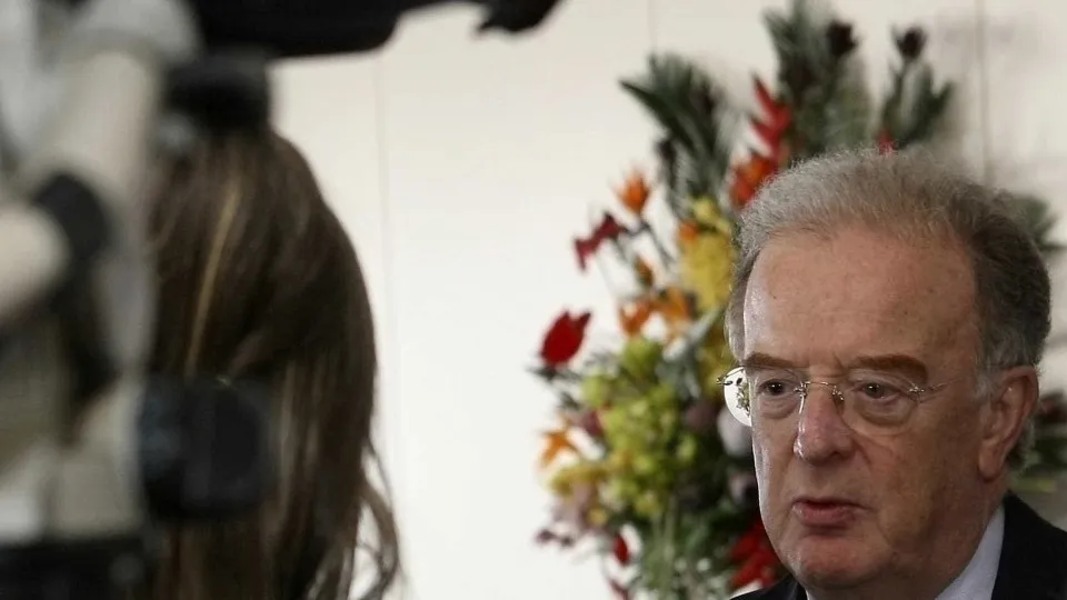 FPF decreta minuto de silêncio em memória de Jorge Sampaio