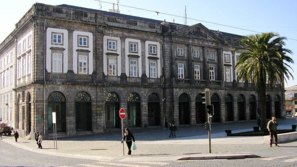 Sistema universitário público é "fundamental", mas tem de ser eficiente